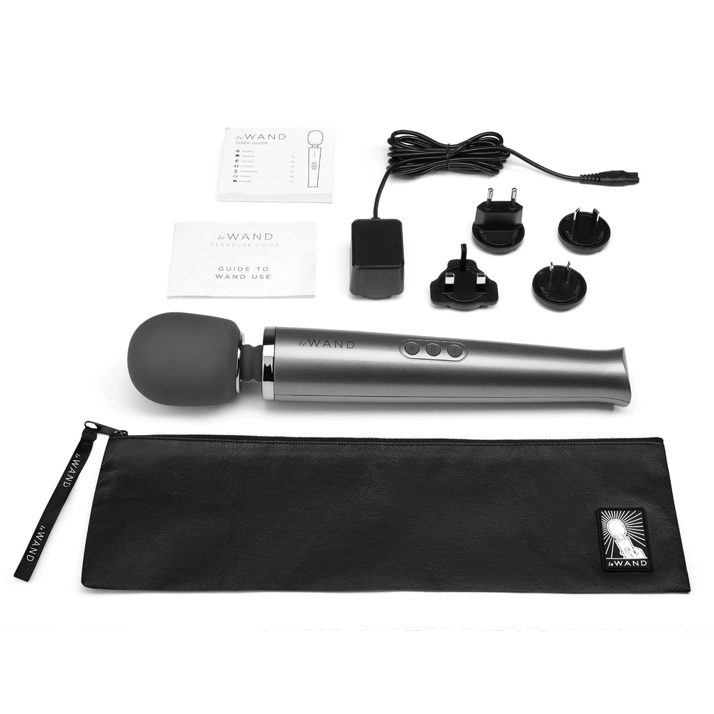 Le Wand OG Rechargeable Massager